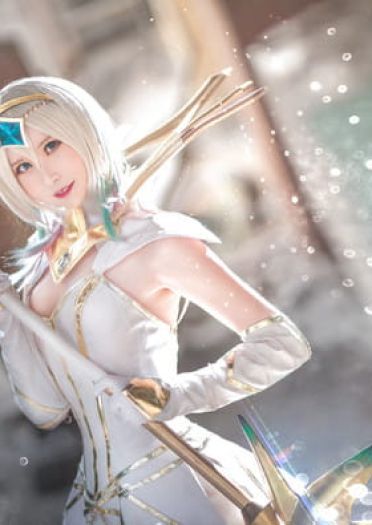 英雄联盟 关辉女郎拉克丝 大元素使 cosplay