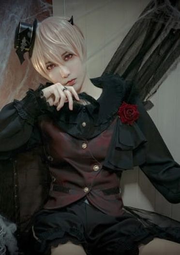 【Lolita】蛰伏之夜