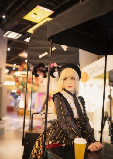 Lolita 瞄准的是心脏 目标太美 cosplay