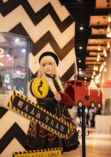 Lolita 瞄准的是心脏 目标太美 cosplay