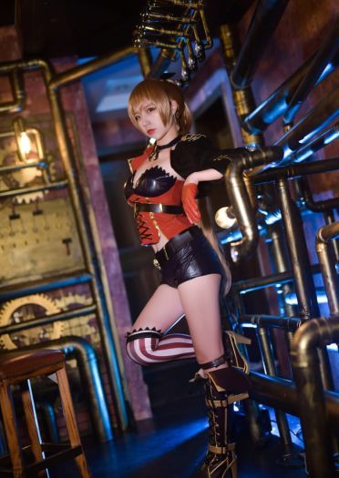 碧蓝航线 御姐 战列舰 朋克 cosplay