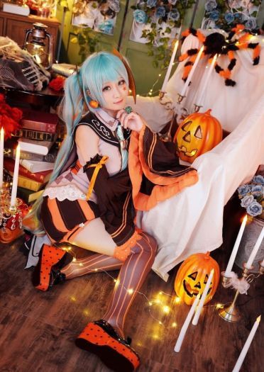 VOCALOID 万圣节 初音ミク 双马尾 绝对领域 cosplay