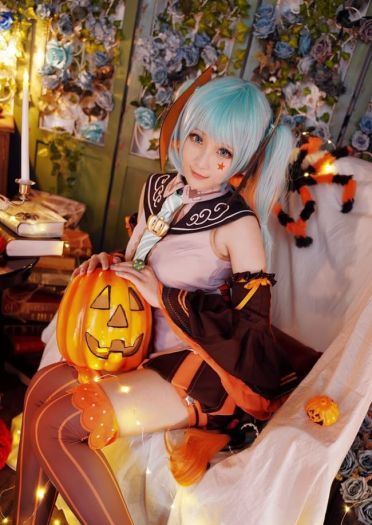 VOCALOID 万圣节 初音ミク 双马尾 绝对领域 cosplay