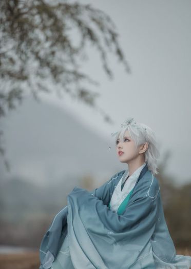 VOCALOID 洛天依 言和 乐正绫 cosplay