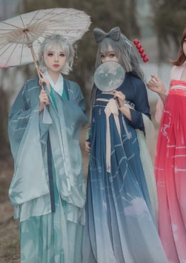 VOCALOID 洛天依 言和 乐正绫 cosplay