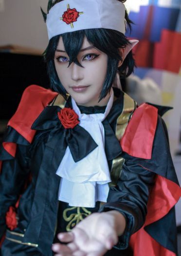 【cos正片】凹凸世界 雷狮玫瑰战争