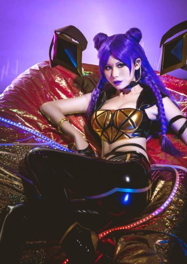 【cos正片】英雄联盟KDA女团 卡莎 coser田璐璐
