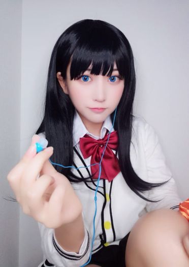 我永远喜欢宝多六花的肉腿～