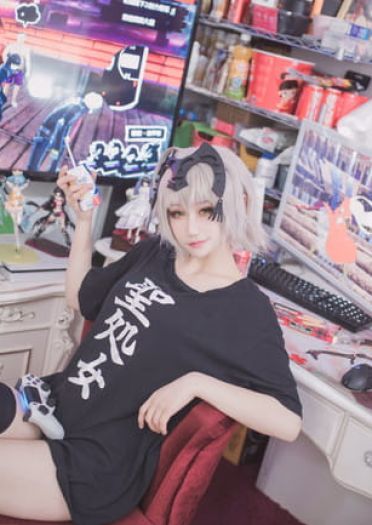 宅贞の日常 cosplay(1)