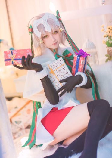 FGO 贞德·Alter·Santa·Lily COS(1)