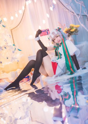 FGO 贞德·Alter·Santa·Lily COS(1)