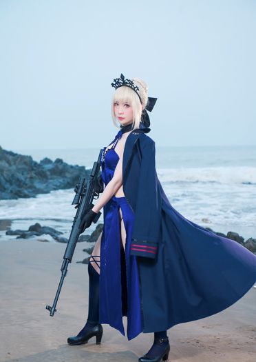 【COS正片】Fate/Grand Order阿尔托利亚Alter泳装三破