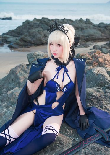 【COS正片】Fate/Grand Order阿尔托利亚Alter泳装三破