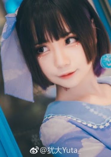 Lolita cos 云游 CN：YUTA(1)