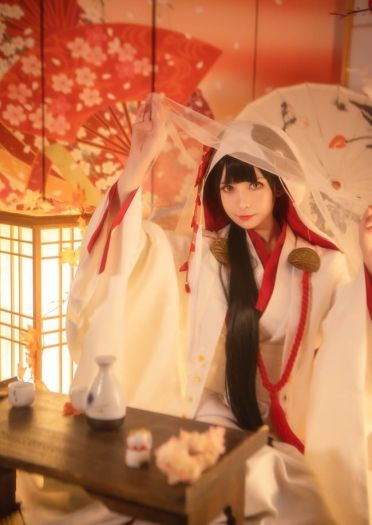 指挥官，来尝尝我的厨艺吧(1)