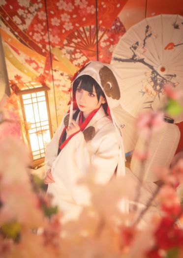 指挥官，来尝尝我的厨艺吧(1)