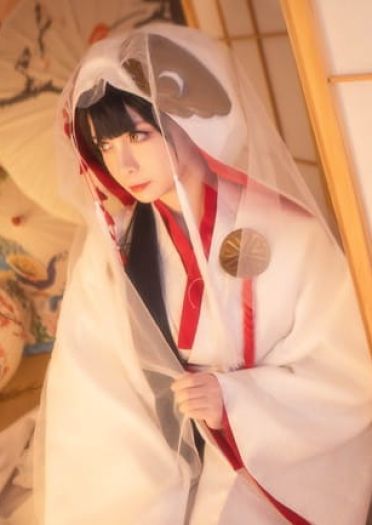 指挥官，来尝尝我的厨艺吧(1)