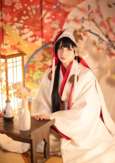 指挥官，来尝尝我的厨艺吧(1)