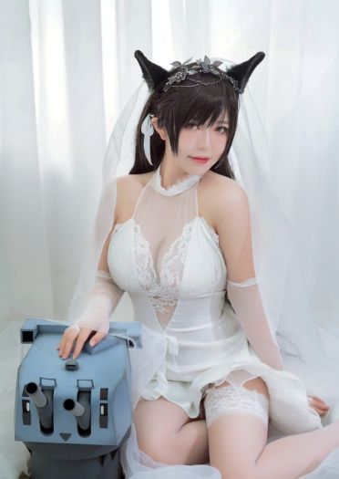 碧蓝航线 爱宕犬 婚纱