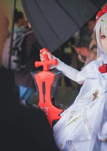 理想乡场照德莉莎月下初拥