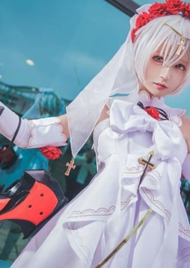 理想乡场照德莉莎月下初拥