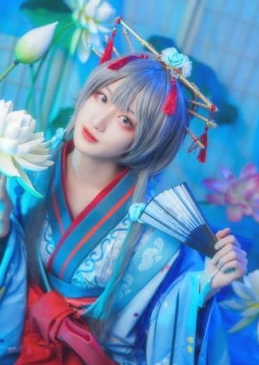 洛天依 雨梦楼 COSPLAY