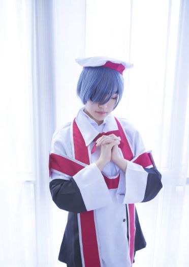 黑执事夏尔cosplay