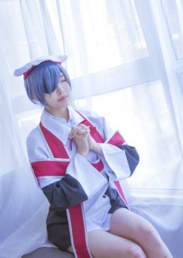 黑执事夏尔cosplay