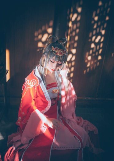 落花霁洛天依 COSPLAY