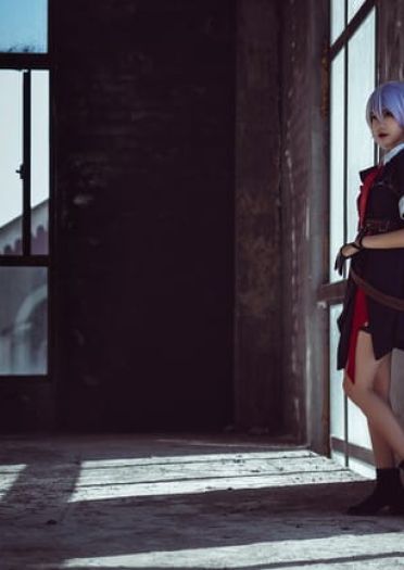 东方蕾米莉亚同人COSPLAY