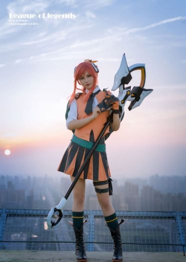 战斗学院拉克丝COS