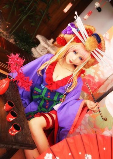 国产cos 柳荚小米演绎和服雪莉露