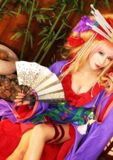 国产cos 柳荚小米演绎和服雪莉露