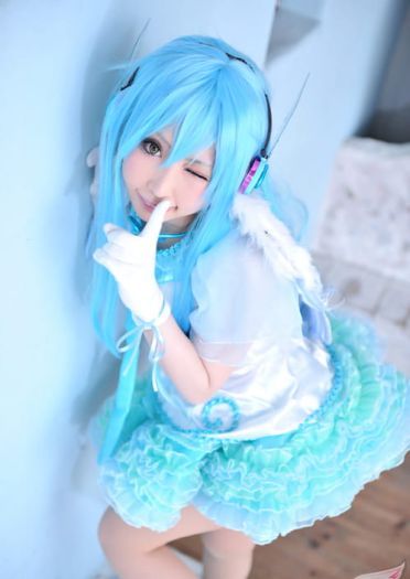 【COS】初音ミク 系列图------福利后方w