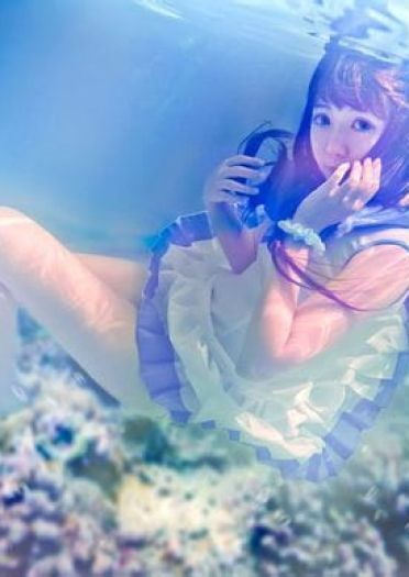 【COS】风平浪静的明天 向井户爱花 水下摄影