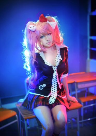 超高校级の绝望姉妹！