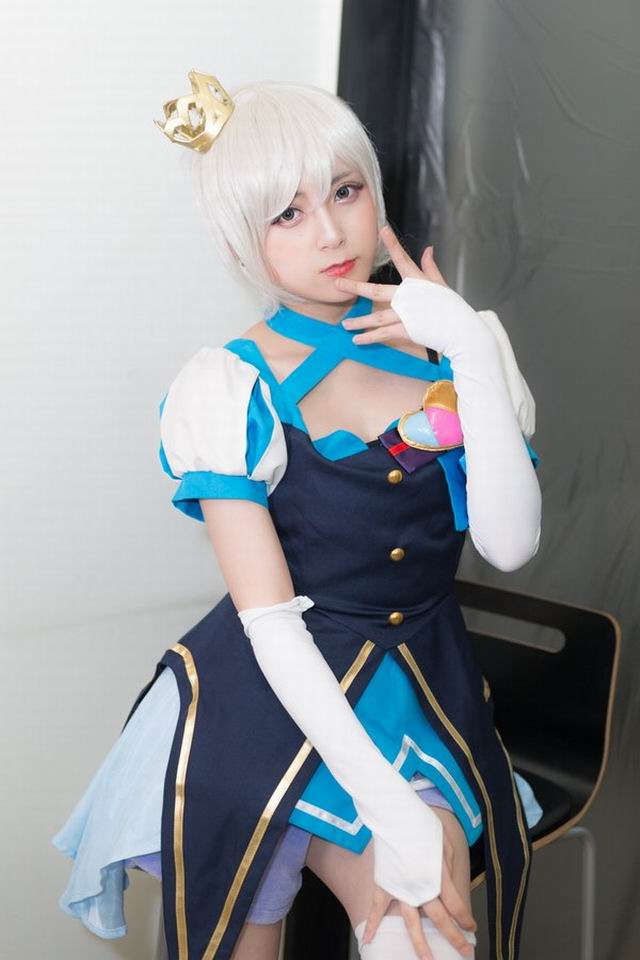 麻耶识coser日本的雪国三无少女lui 夏日清凉福利