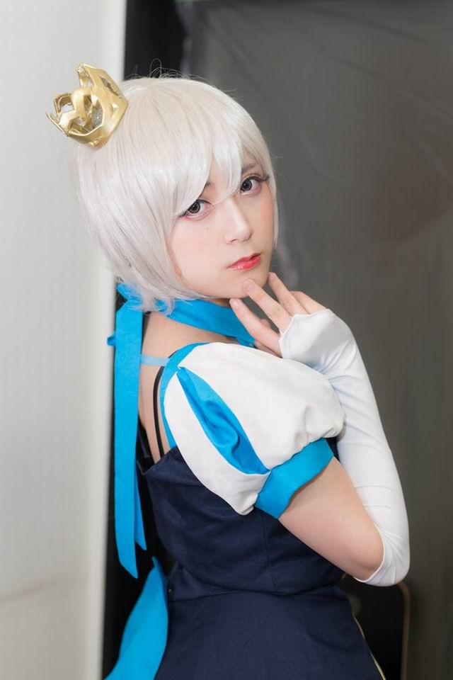 麻耶识coser日本的雪国三无少女lui 夏日清凉福利