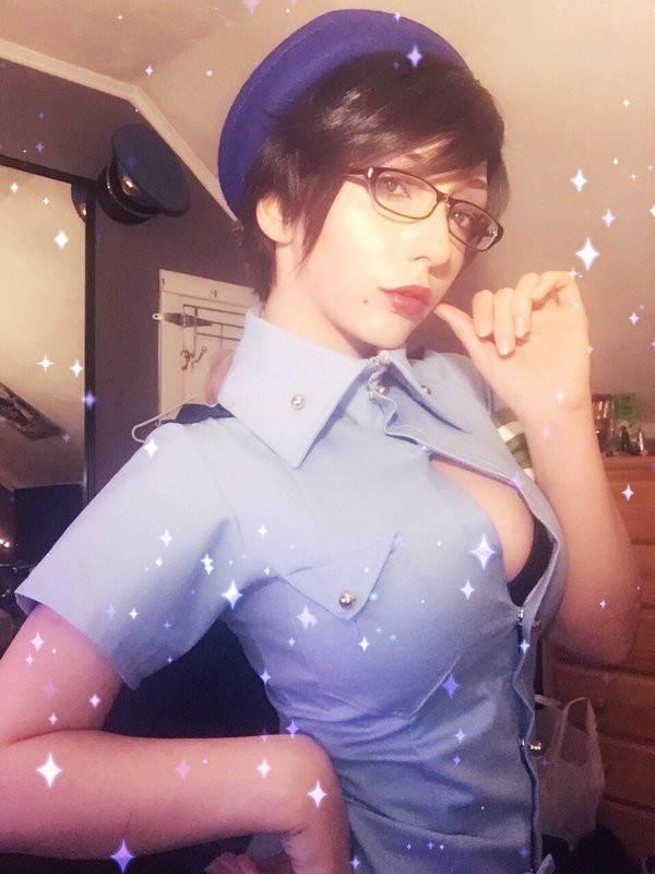 Eclair Marie 美女玩家cos守望先锋走红