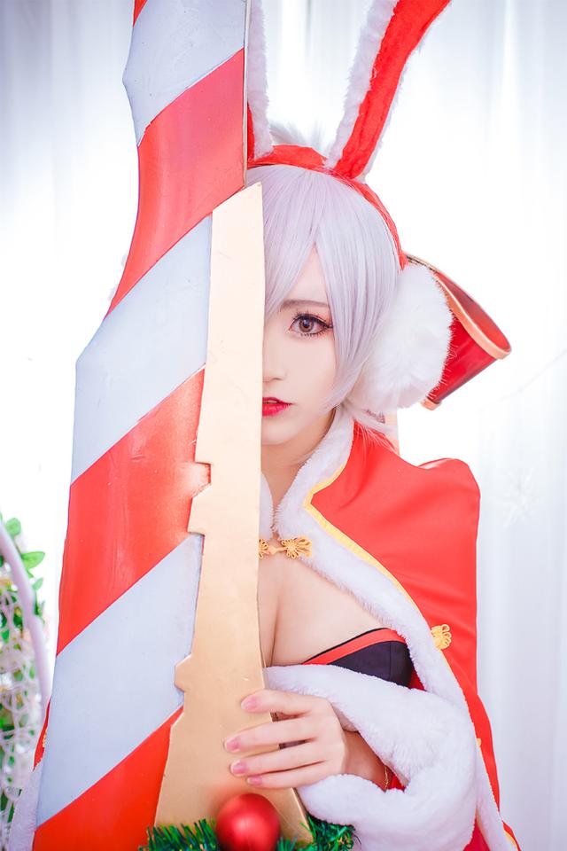 COS正片——英雄联盟之圣诞锐雯：我也要礼物