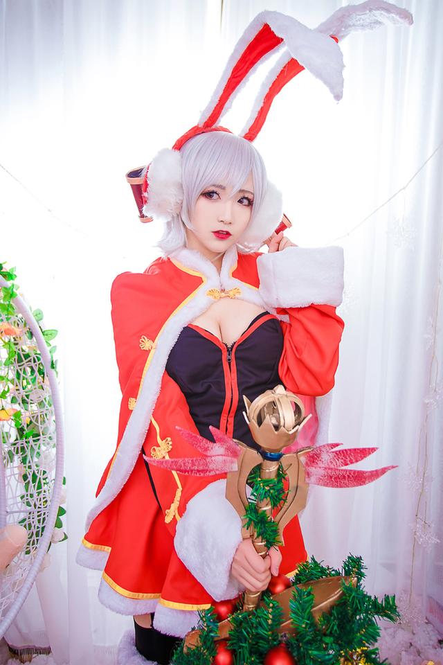 COS正片——英雄联盟之圣诞锐雯：我也要礼物