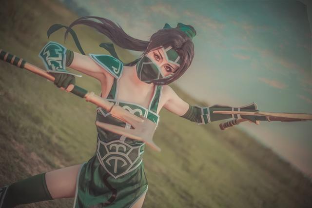 LOL英雄联盟之阿卡丽：奉均衡之命