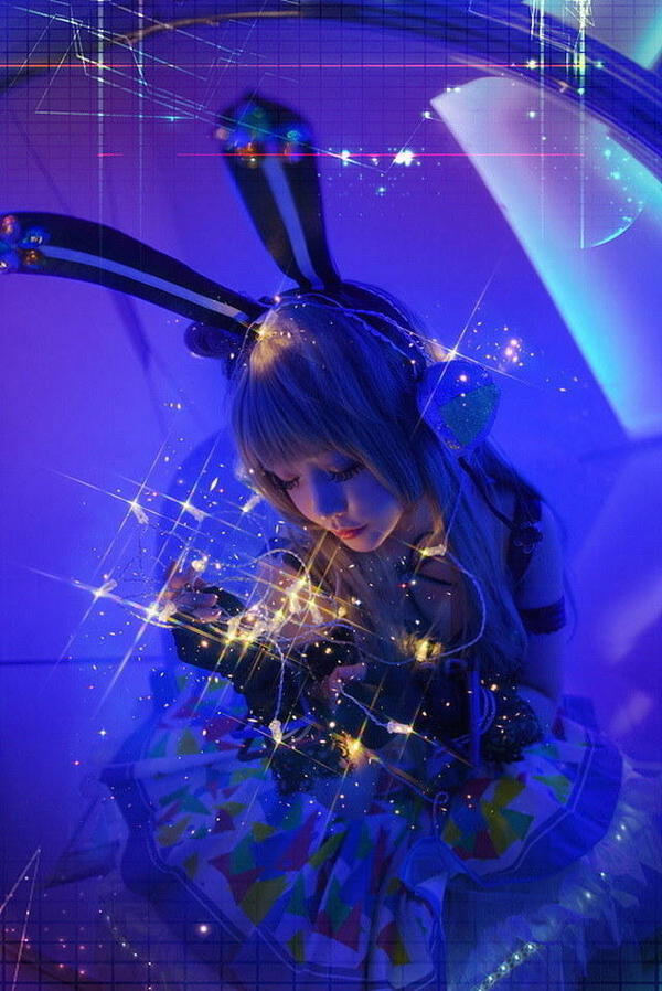 兔耳搭配蓬蓬裙 螺旋猫萌妹COS南小鸟