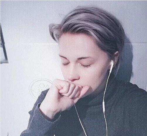 又是种族优势！冰上的尤里 维克托的COS