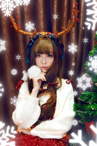 你见过这么可爱的驯鹿吗？圣诞快乐！