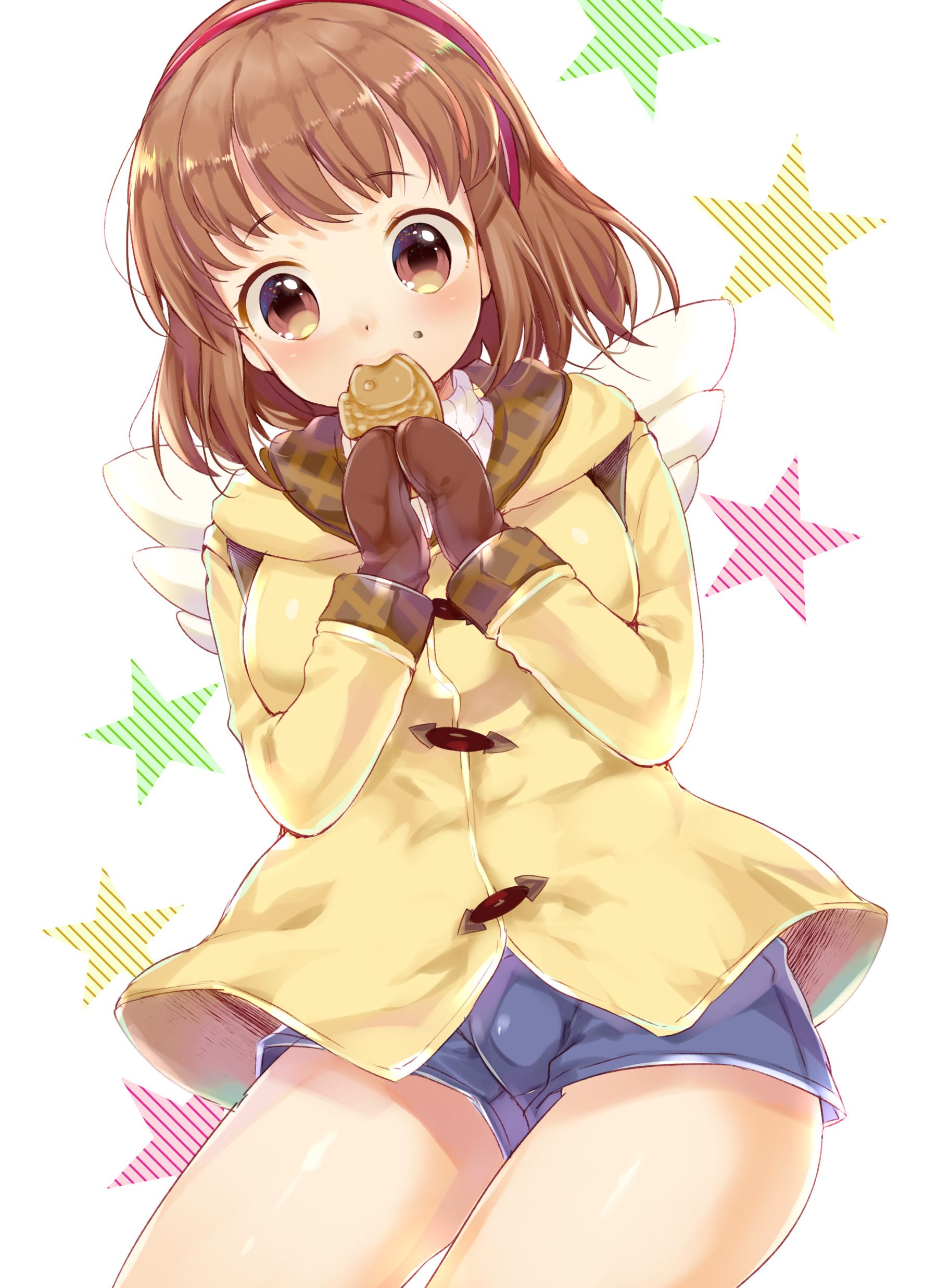 穿着短裤的动漫美少女图片