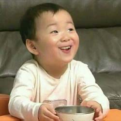 贱萌小屁孩 露齿笑系列表情包