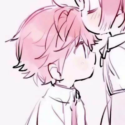 死生契阔，与子成说。二次元情侣头像