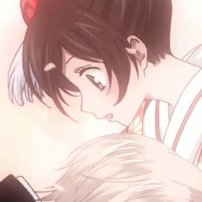 死生契阔，与子成说。二次元情侣头像