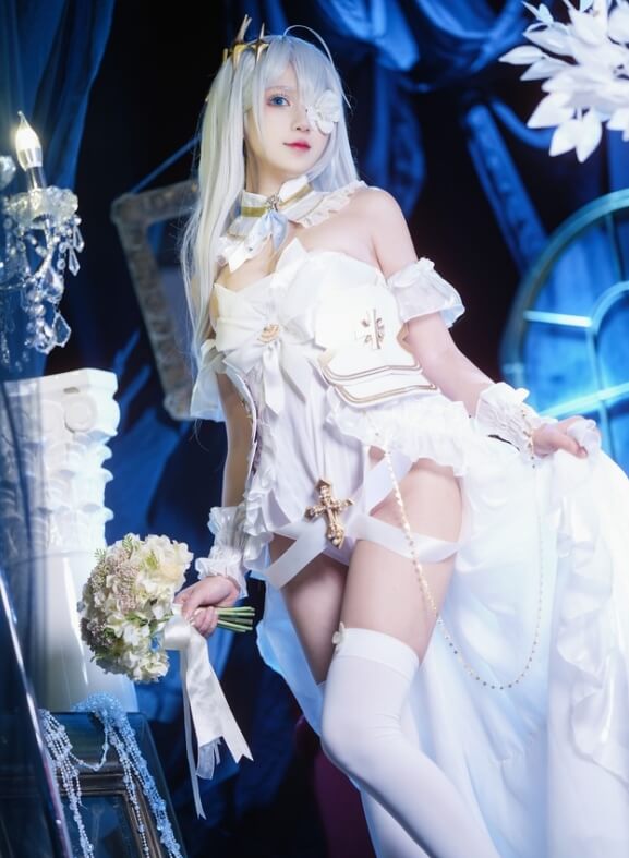 碧蓝航线埃姆登cosplay白丝正片